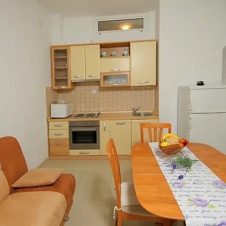 Parcela בית הארחה סגט ווראנייצה
