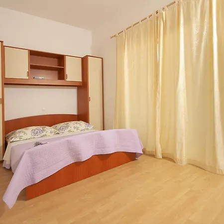 Parcela Guest house 3*