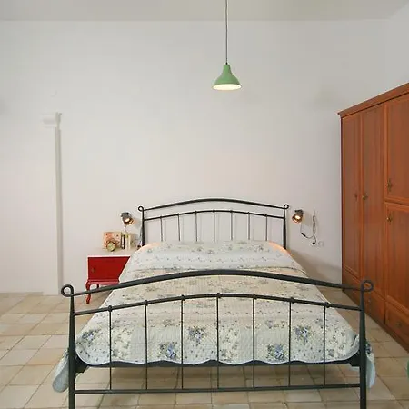 Guest house Parcela Seget Vranjica