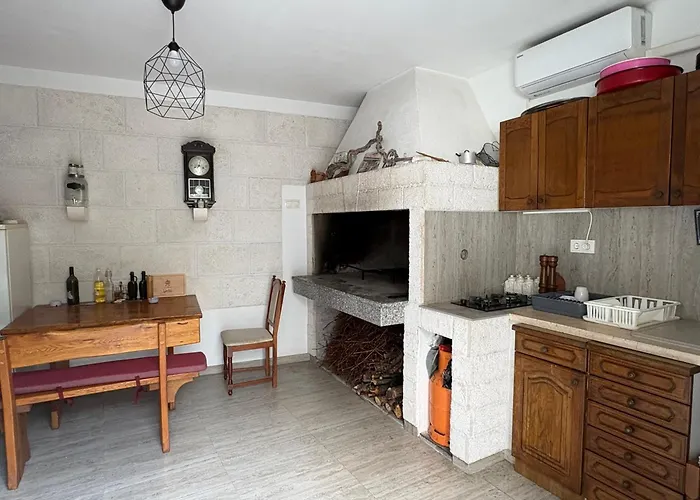 Parcela 3* Seget Vranjica