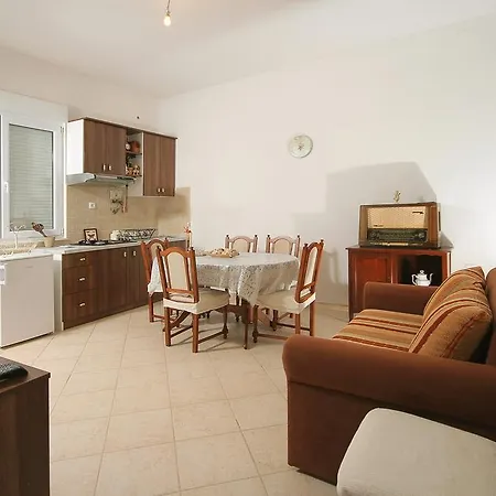 Parcela Gasthof Seget Vranjica