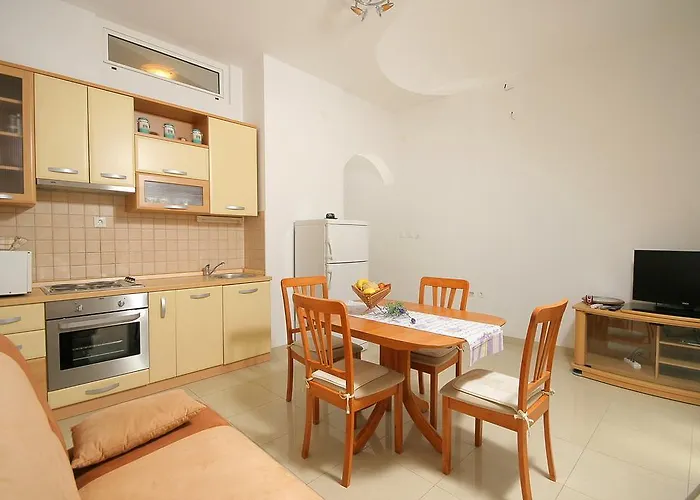 Parcela 3* Seget Vranjica